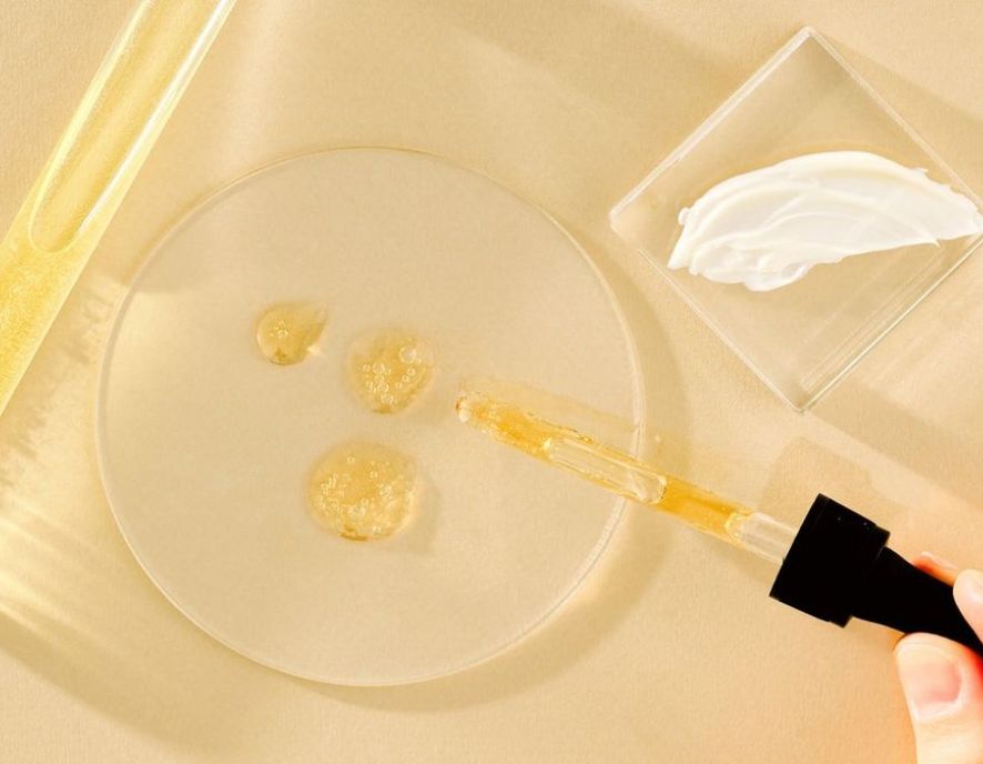 Niacinamide and Vitamin C: An ingredient combination for brighter skin