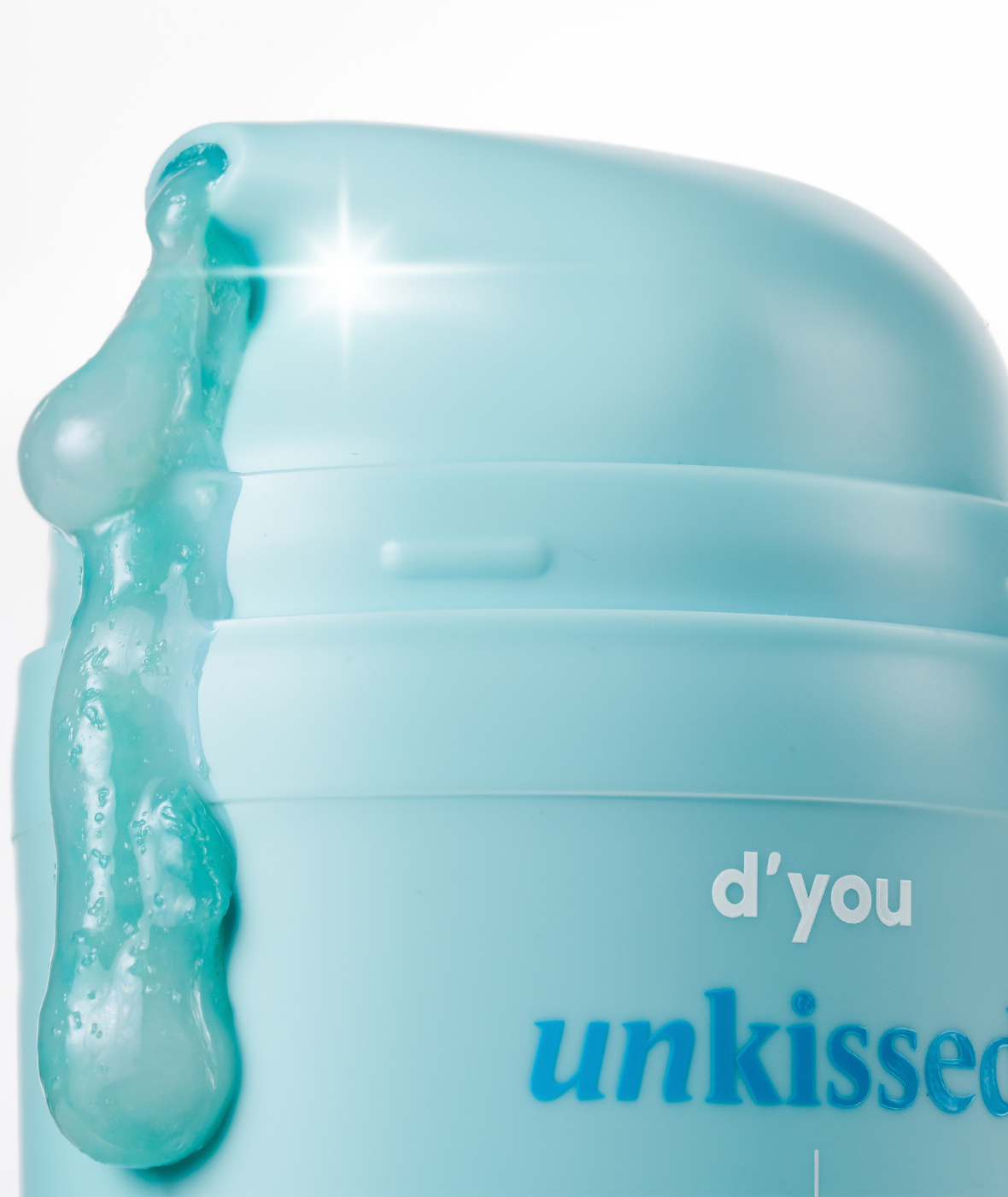 unkissed